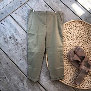 Talbot’s Women’s Relaxed Chino Pants Ankle Length Olive/Khaki Sz 8 NWT